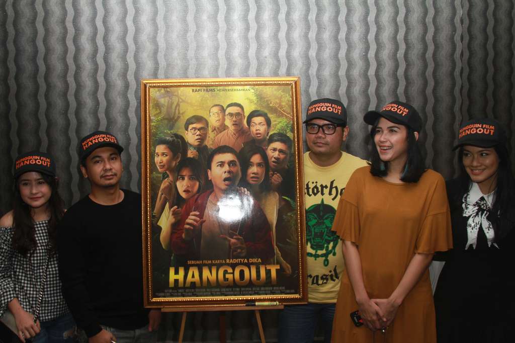 Para pemain film hangout Para pemain film hangout