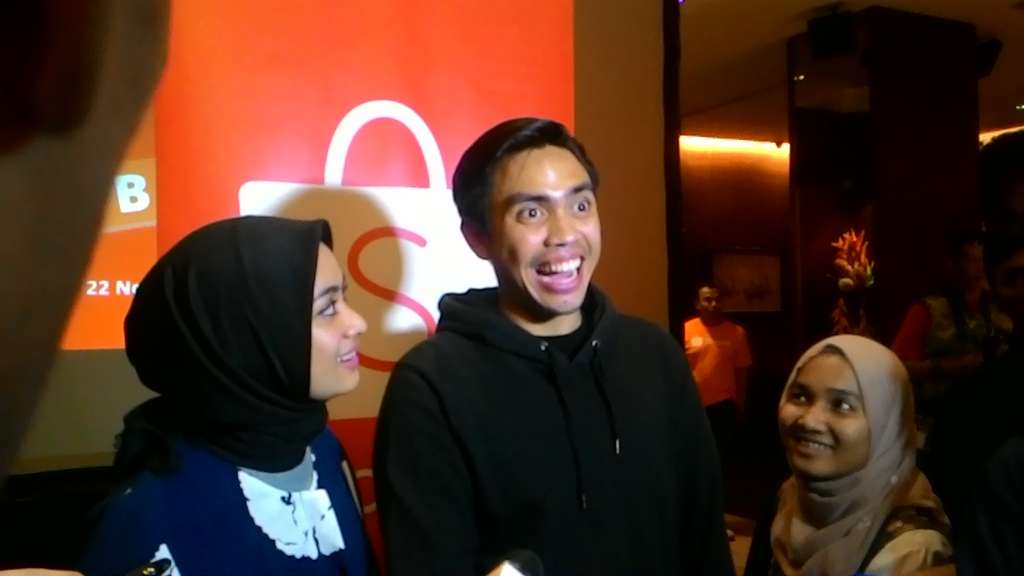Ayudia Bing Slamet dan suami