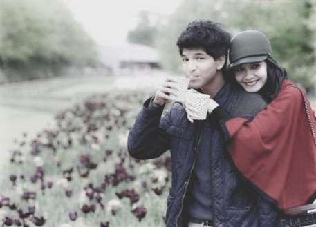 Zaskia Sungkar dan Adik