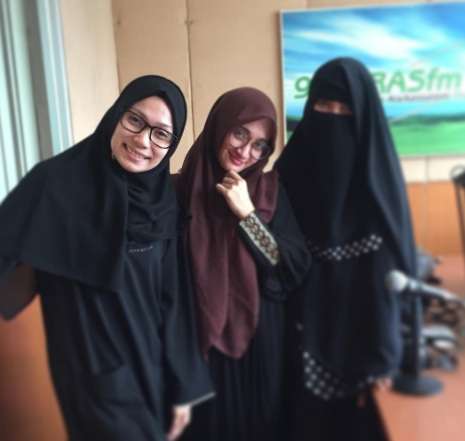 Nia Paramita dan Indadari
