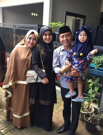 Keluarga Ayu Ting Ting