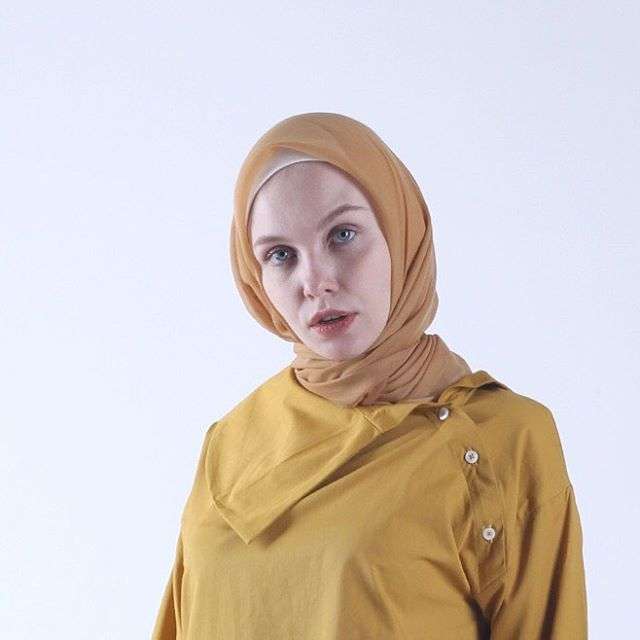 restu anggraini