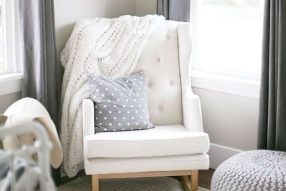 Dekorasi netral untuk kamar bayi (Pinterest)