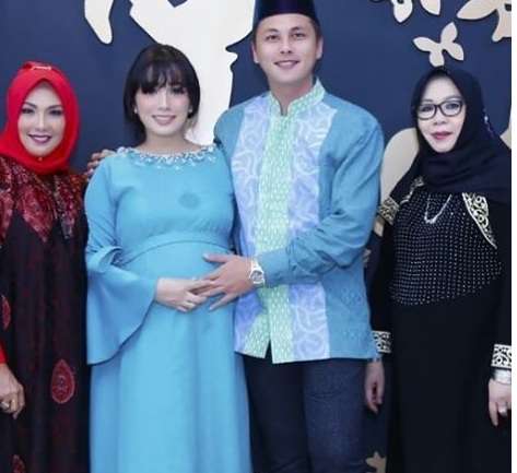 Ussy Sulistiawaty