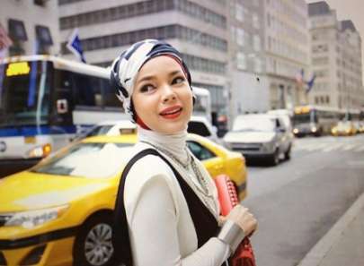 Dewi Sandra Dewi Sandra