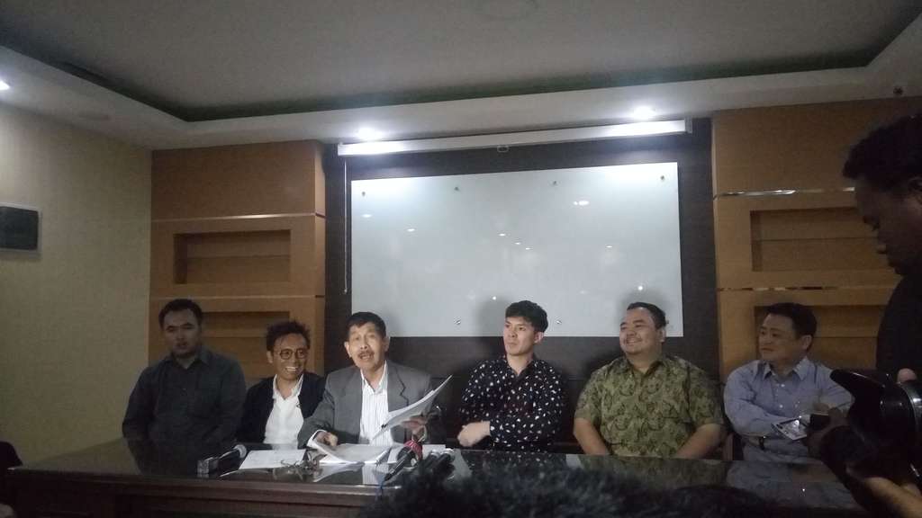 Fero Walandouw Fero Walandouw