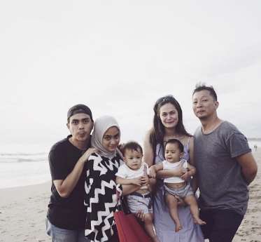 Keluarga Ayudia dan Sabai