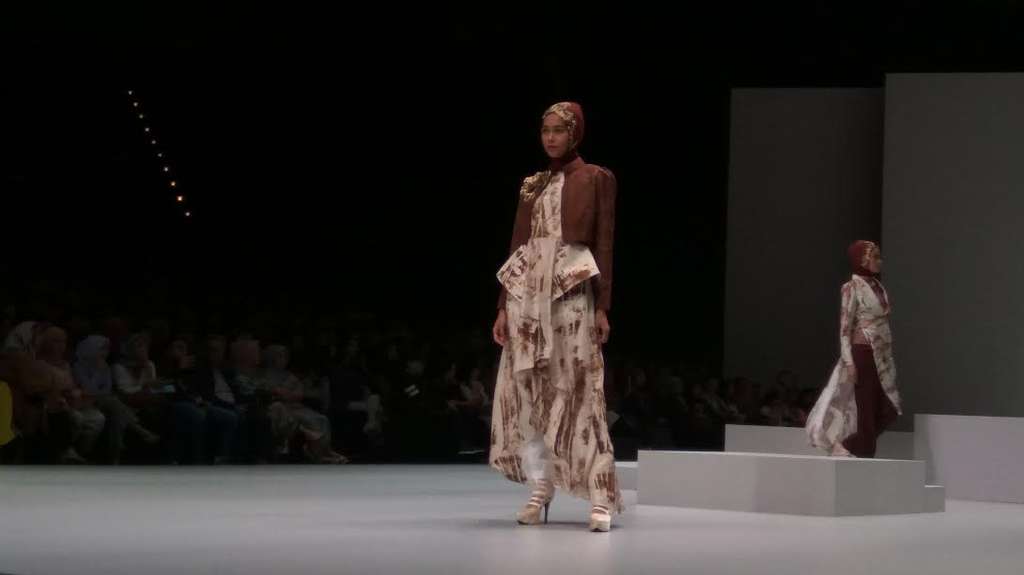 Dian pelangi