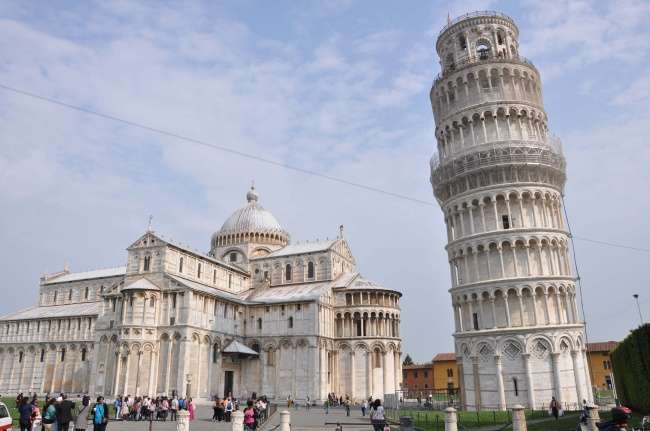 Misteri Landmark Terkenal di Dunia