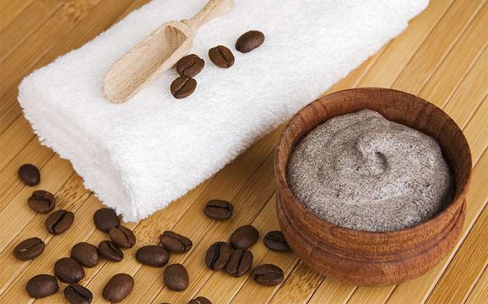 Krim malam yang mengandung kopi