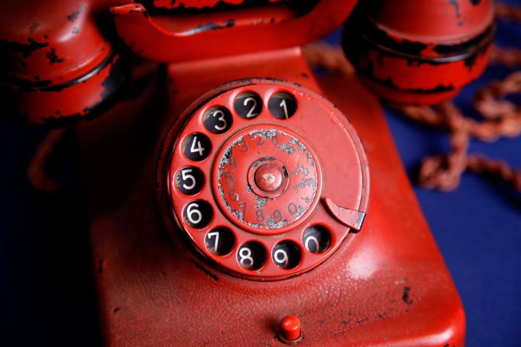 telepon hitler