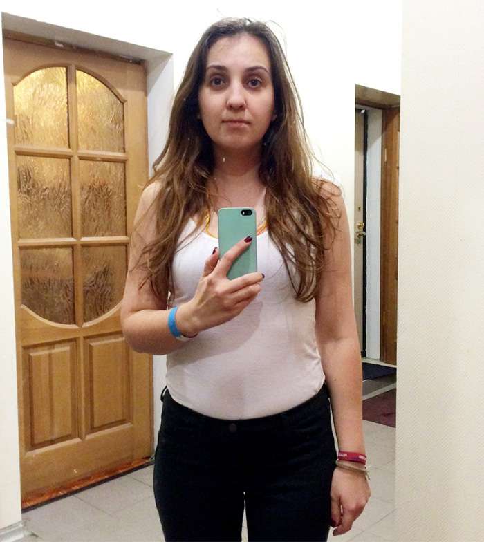 Perbedaan Kaca di Fitting Room
