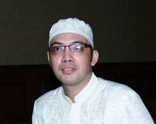 Sandy tumiwa Sandy tumiwa