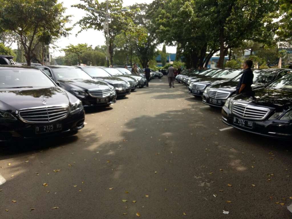 Mobil mewah untuk rombongan Raja Salman