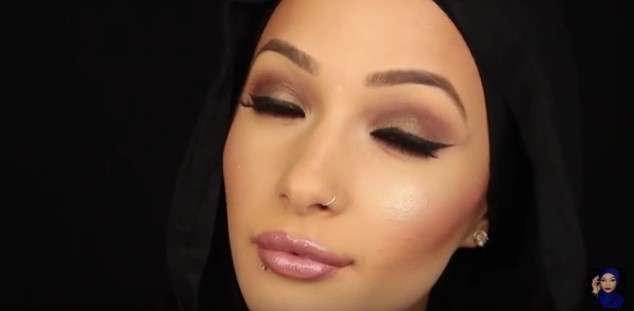 Nura Afia