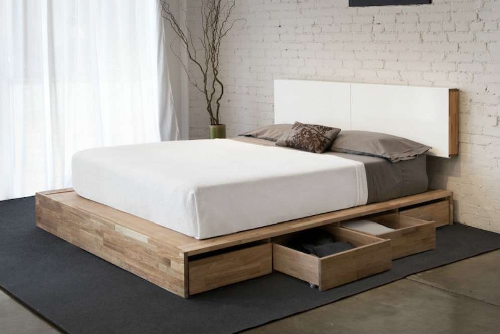 Tempat tidur dengan penyimpanan
