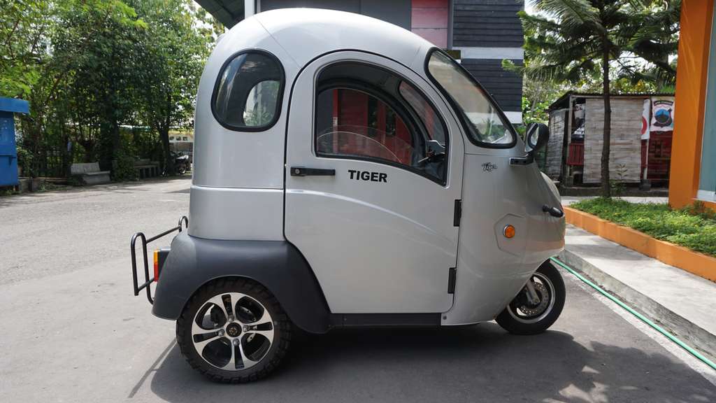 sepeda listrik rasa mobild