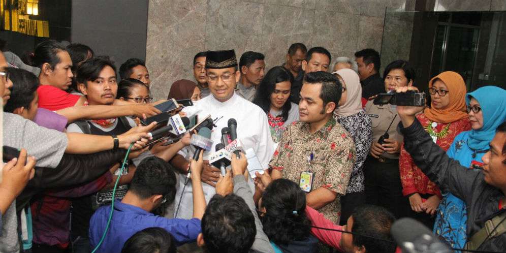 Anies Baswedan saat di RS Pusat Pertamina