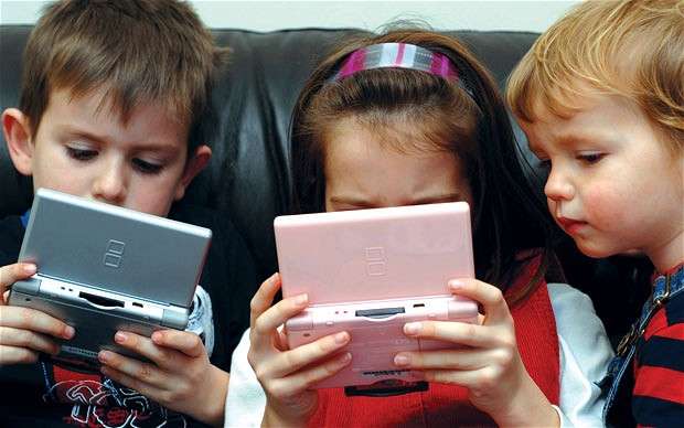 Kids and Gadget