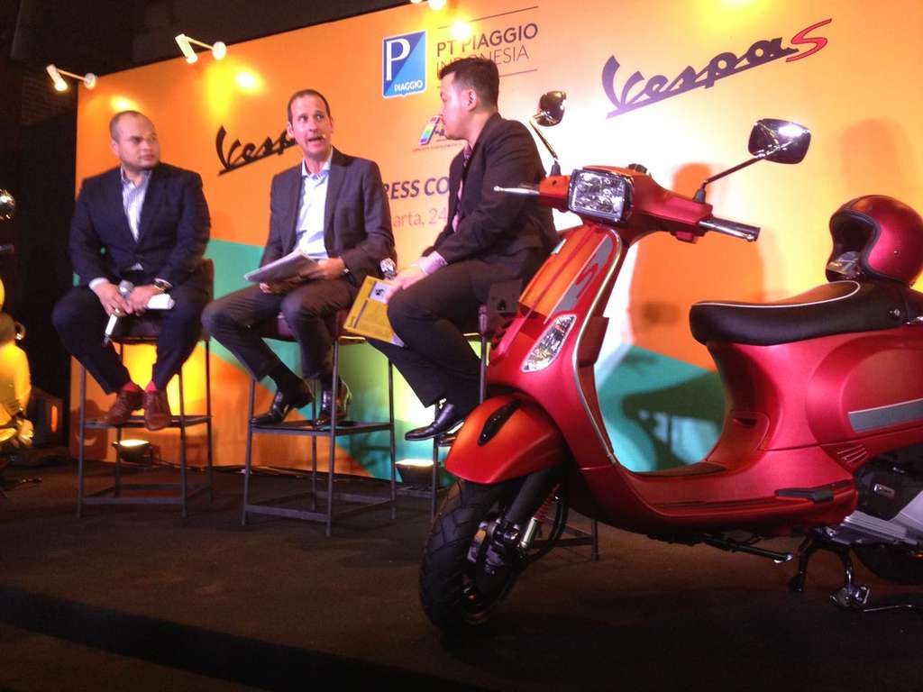 Vespa LX dan S
