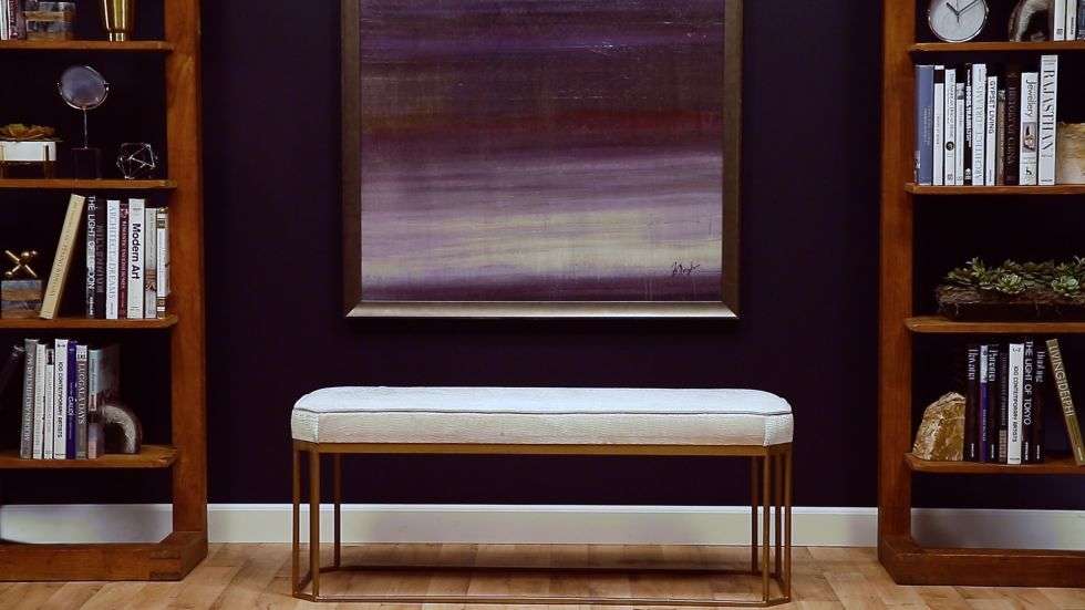 Warna cat violet gelap