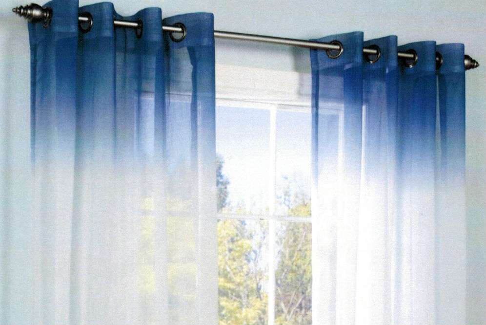 Tirai ombre warna biru