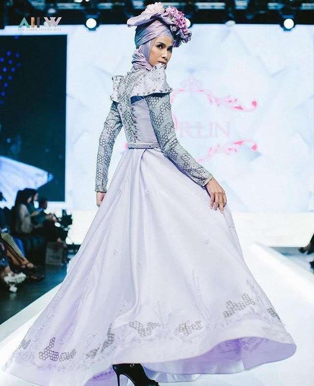 Busana Hijab AIFW 2017