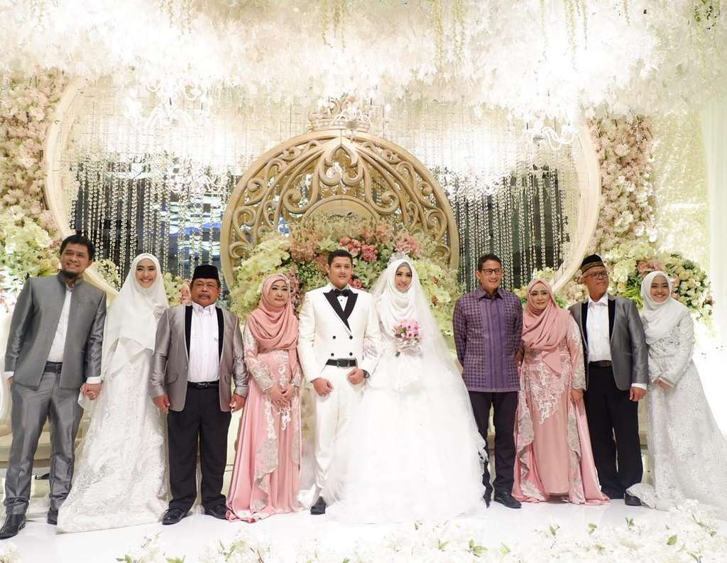 oki setiana dewi