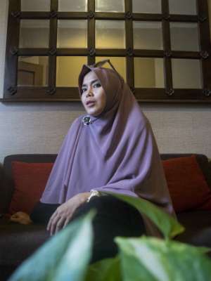 Najua Yanti