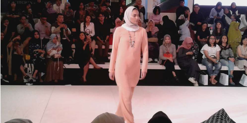 Koleksi Anniesa Hasibuan