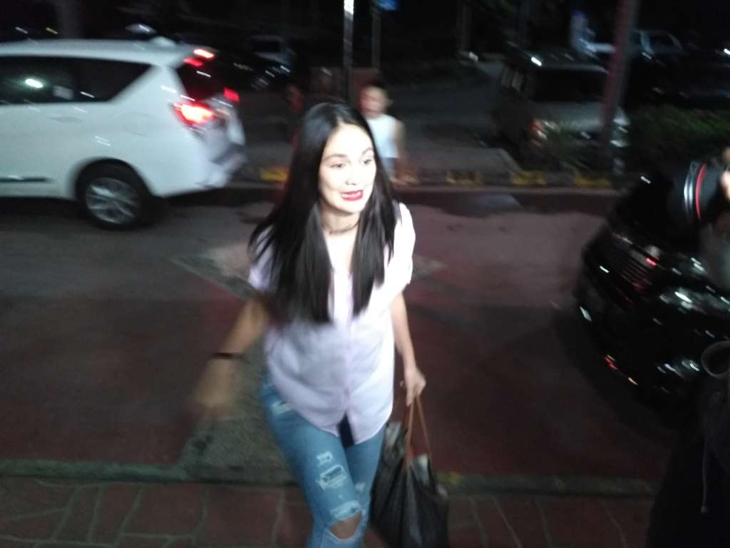 Luna Maya jenguk Jupe
