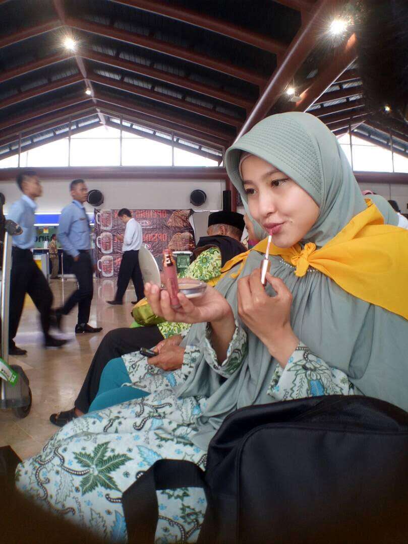 Pemenang 'Umroh Bareng Ibu'
