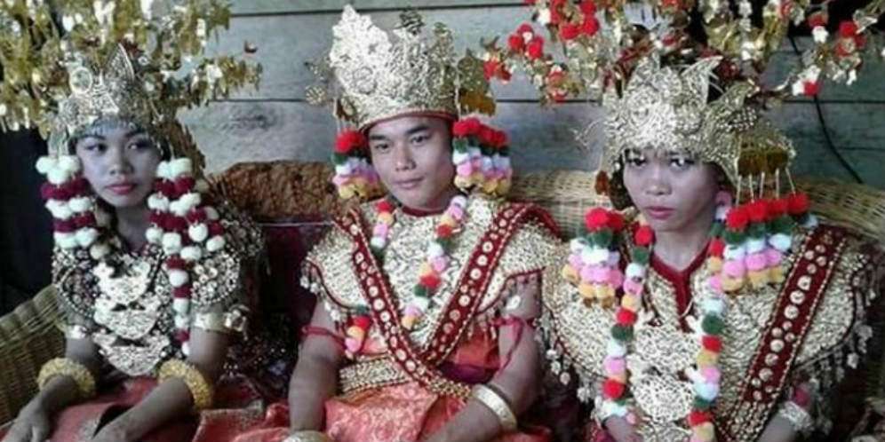 Seorang pria nikahi dua gadis