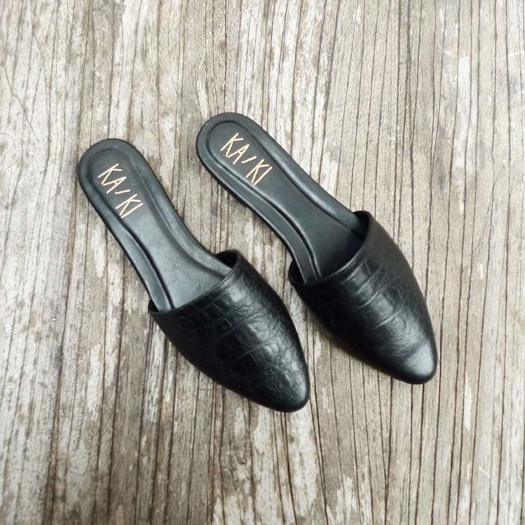 kaki collection