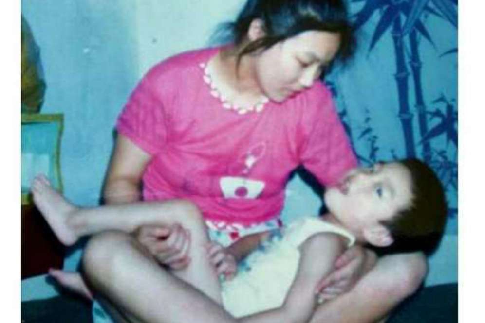 Ding Ding saat kecil