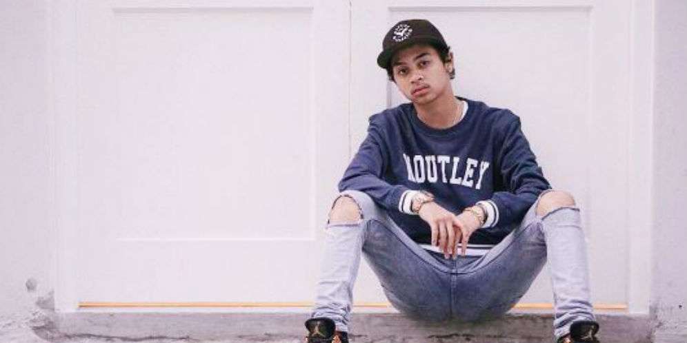 Bastian Steel dikabarkan dekat dengan Chelsea Islan