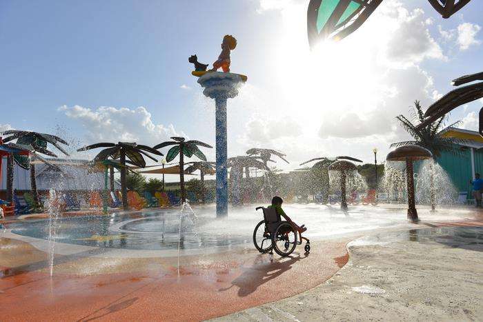 Kolam Renang disabilitas