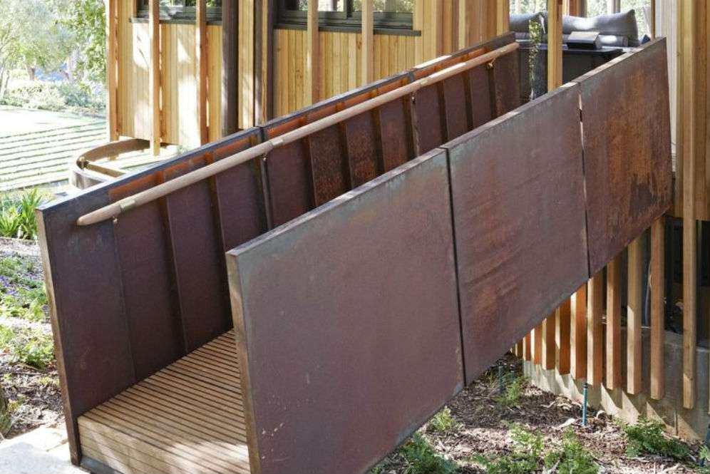 Rumah pohon silinder Rumah pohon silinder