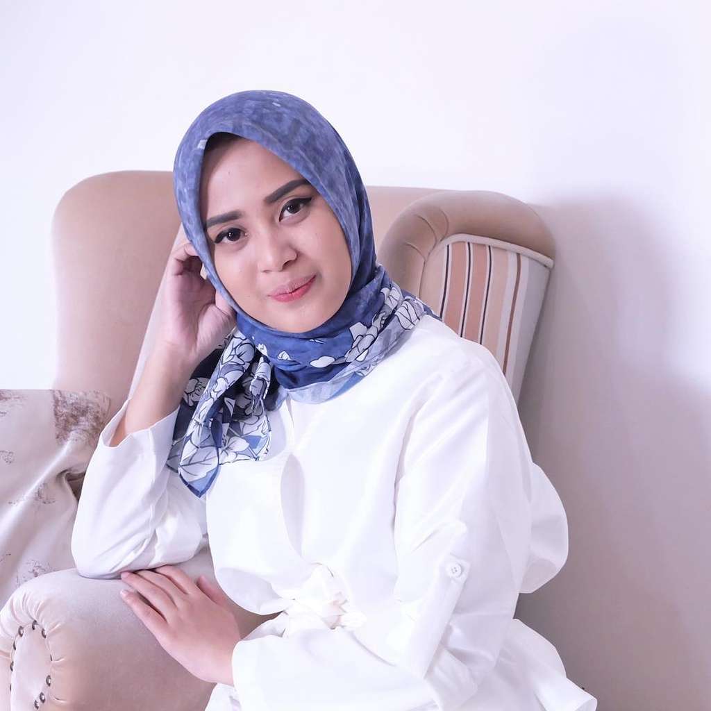 restu anggraini