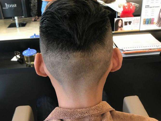 Potongan rambut mahal