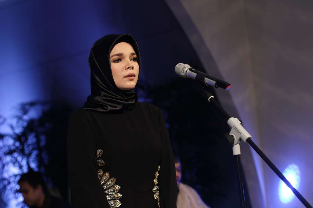 dewi sandra