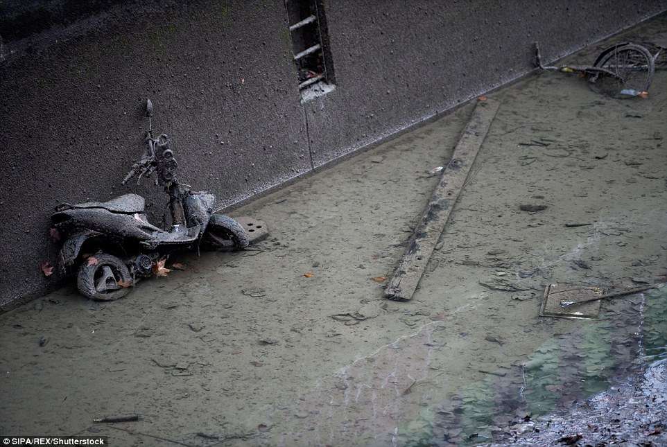 Bersihkan Kanal Bersihkan Kanal
