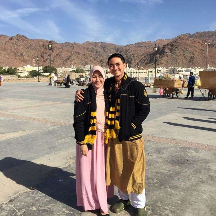 Istri Pejabat Cantik Istri Pejabat Cantik