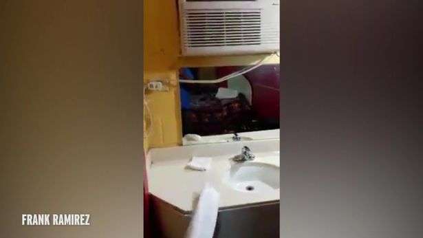 Hantu Hotel Hantu Hotel