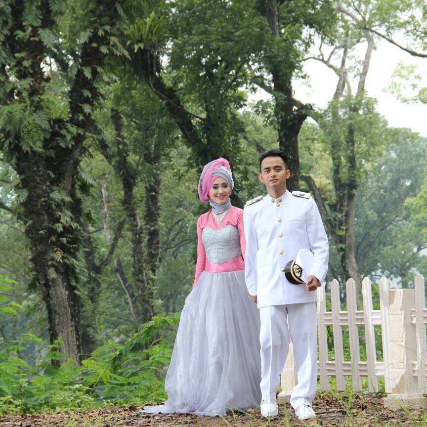 Rezy Selvia Dewi
