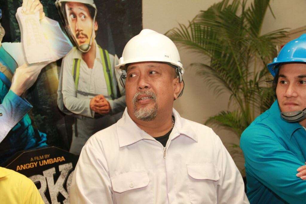 keluarga warkop