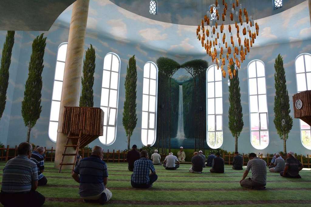Hamamiye Camii