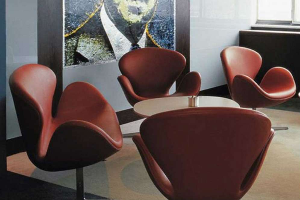 Swan Chair