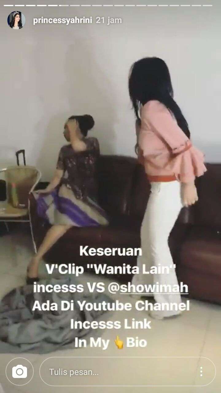 soiamah dan syahrini
