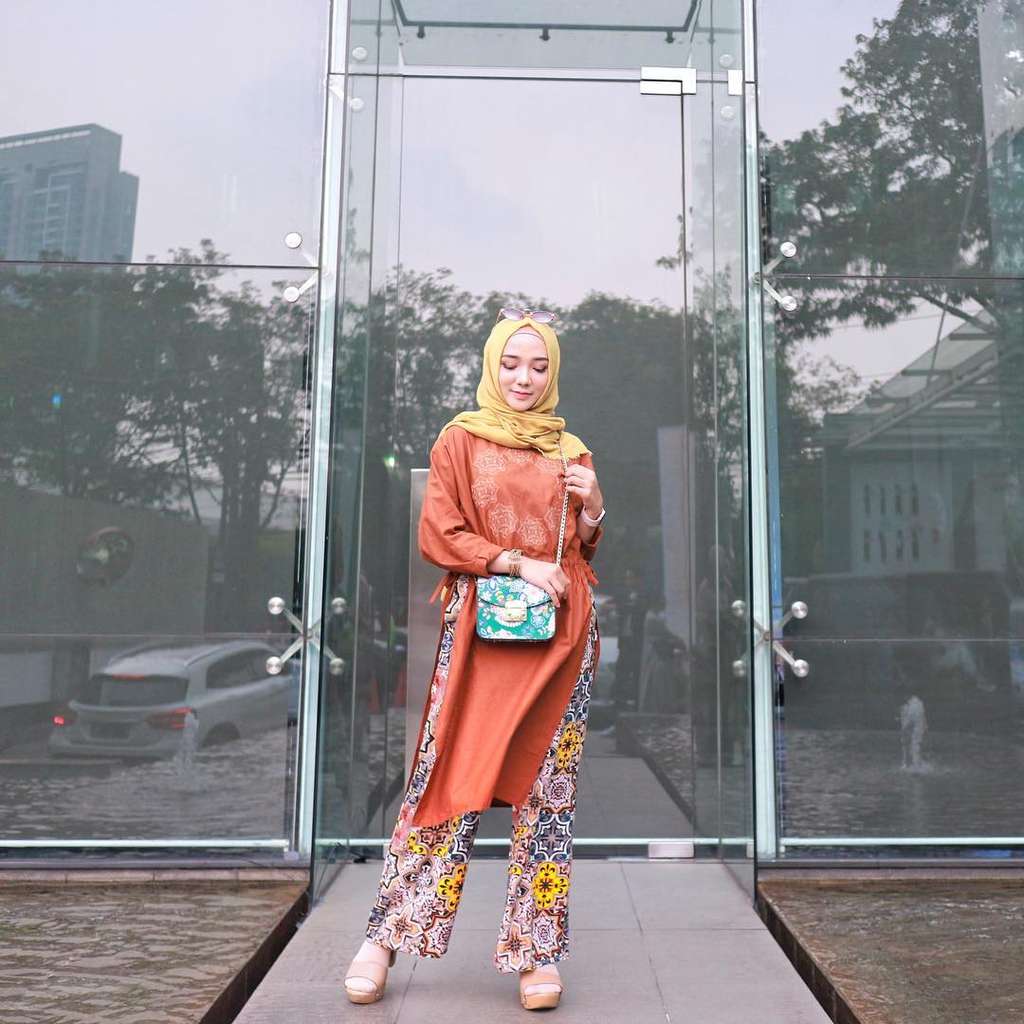 ayu indriati